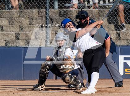 Thumbnail 1 in Del Campo @ Oak Ridge photogallery.