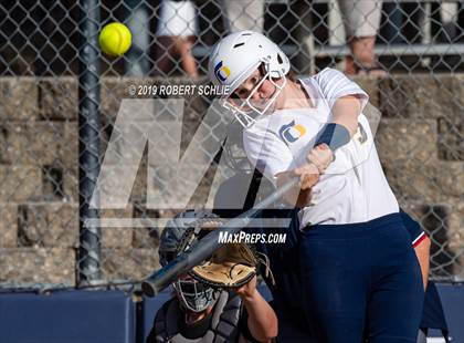Thumbnail 3 in Del Campo @ Oak Ridge photogallery.