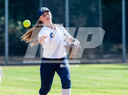 Thumbnail 2 in Del Campo @ Oak Ridge photogallery.