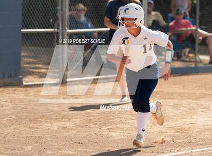 Thumbnail 2 in Del Campo @ Oak Ridge photogallery.