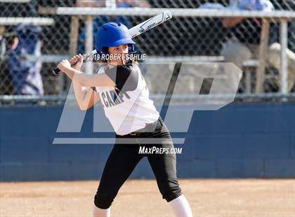 Thumbnail 3 in Del Campo @ Oak Ridge photogallery.