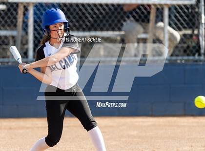 Thumbnail 1 in Del Campo @ Oak Ridge photogallery.