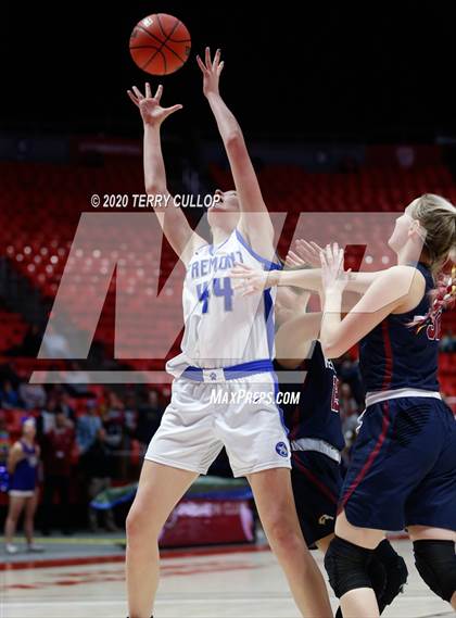 Thumbnail 2 in Herriman vs. Fremont (UHSAA 6A Quarterfinal) photogallery.