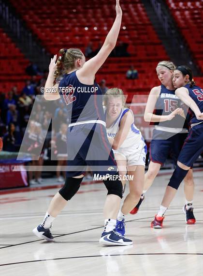 Thumbnail 3 in Herriman vs. Fremont (UHSAA 6A Quarterfinal) photogallery.
