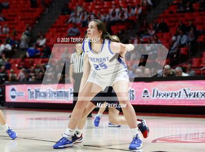 Thumbnail 2 in Herriman vs. Fremont (UHSAA 6A Quarterfinal) photogallery.