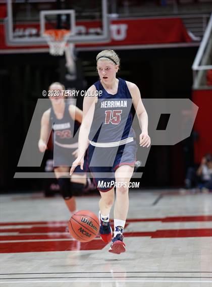 Thumbnail 3 in Herriman vs. Fremont (UHSAA 6A Quarterfinal) photogallery.