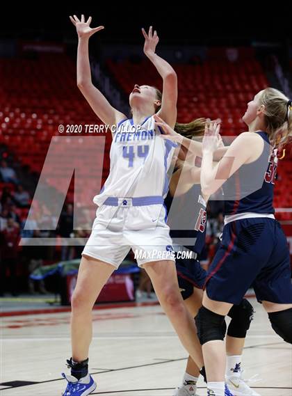 Thumbnail 1 in Herriman vs. Fremont (UHSAA 6A Quarterfinal) photogallery.