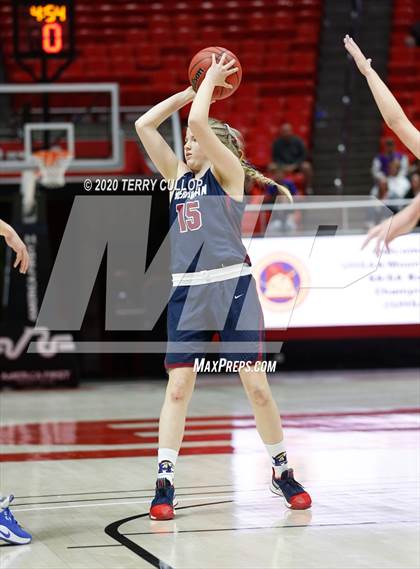 Thumbnail 2 in Herriman vs. Fremont (UHSAA 6A Quarterfinal) photogallery.