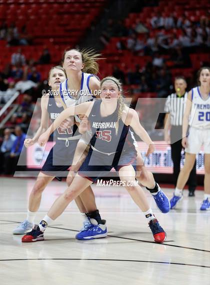 Thumbnail 3 in Herriman vs. Fremont (UHSAA 6A Quarterfinal) photogallery.