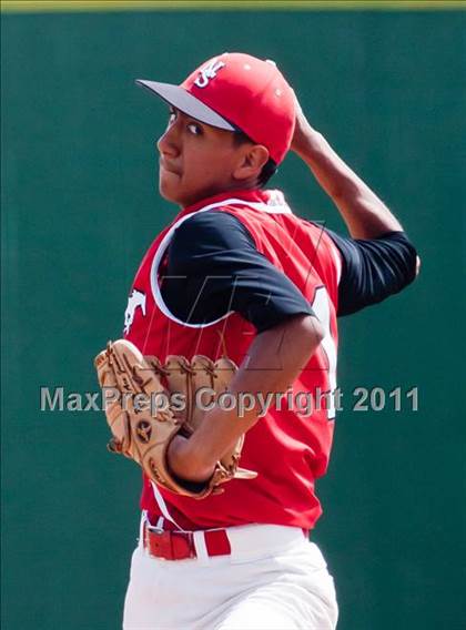 Thumbnail 3 in Fort Bend Austin vs North Shore (Alvin Tournament) photogallery.