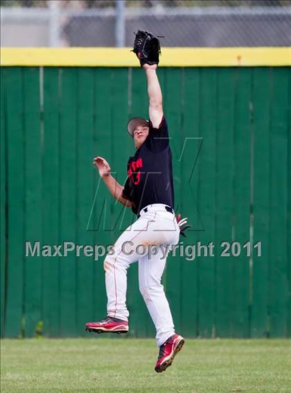 Thumbnail 1 in Fort Bend Austin vs North Shore (Alvin Tournament) photogallery.