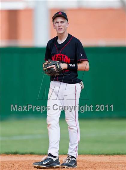 Thumbnail 3 in Fort Bend Austin vs North Shore (Alvin Tournament) photogallery.