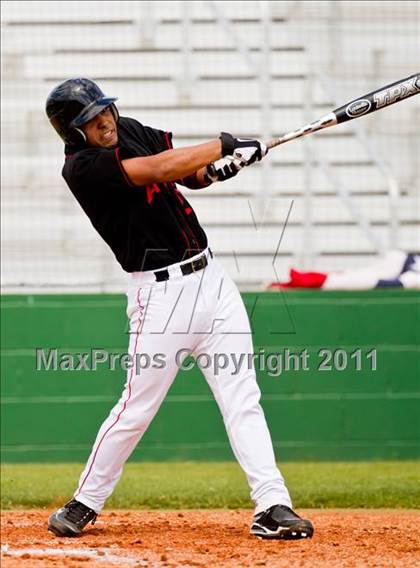 Thumbnail 2 in Fort Bend Austin vs North Shore (Alvin Tournament) photogallery.