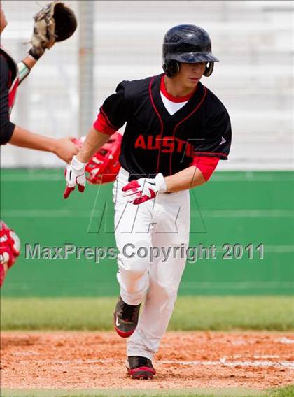 Thumbnail 2 in Fort Bend Austin vs North Shore (Alvin Tournament) photogallery.