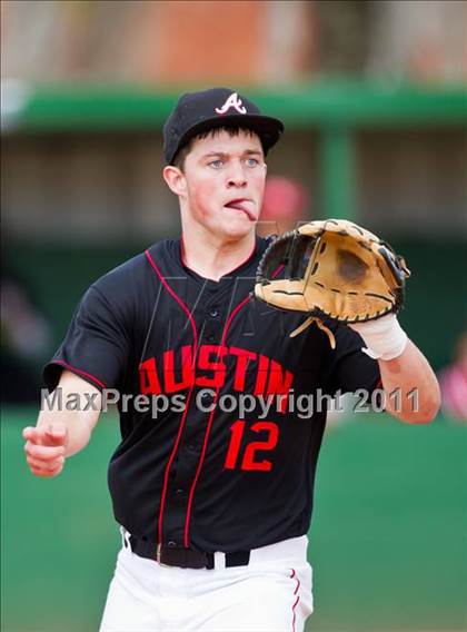 Thumbnail 2 in Fort Bend Austin vs North Shore (Alvin Tournament) photogallery.