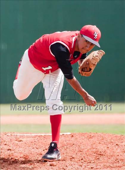 Thumbnail 3 in Fort Bend Austin vs North Shore (Alvin Tournament) photogallery.