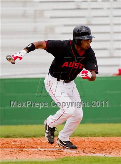 Thumbnail 3 in Fort Bend Austin vs North Shore (Alvin Tournament) photogallery.
