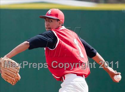 Thumbnail 1 in Fort Bend Austin vs North Shore (Alvin Tournament) photogallery.