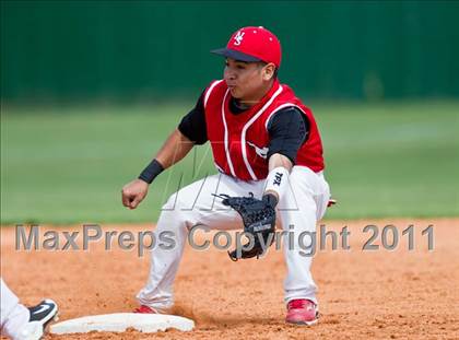 Thumbnail 2 in Fort Bend Austin vs North Shore (Alvin Tournament) photogallery.