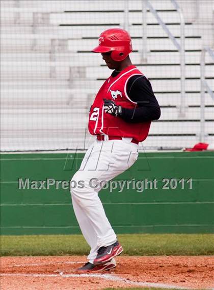 Thumbnail 3 in Fort Bend Austin vs North Shore (Alvin Tournament) photogallery.