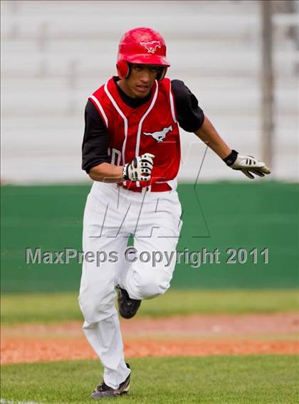 Thumbnail 3 in Fort Bend Austin vs North Shore (Alvin Tournament) photogallery.