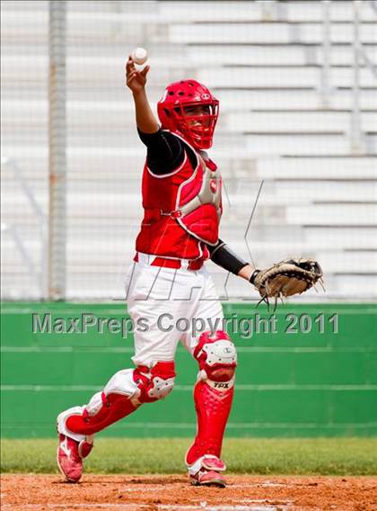 Thumbnail 3 in Fort Bend Austin vs North Shore (Alvin Tournament) photogallery.