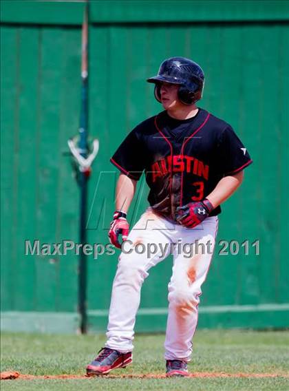 Thumbnail 3 in Fort Bend Austin vs North Shore (Alvin Tournament) photogallery.
