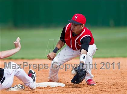 Thumbnail 3 in Fort Bend Austin vs North Shore (Alvin Tournament) photogallery.