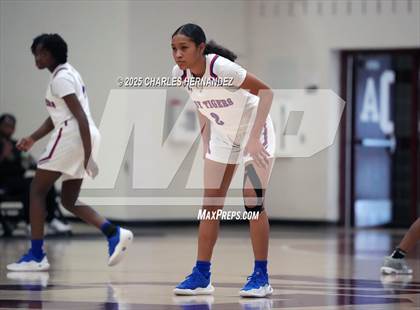 Thumbnail 2 in Marlin vs. Wharton (Aggieland Invitational) photogallery.