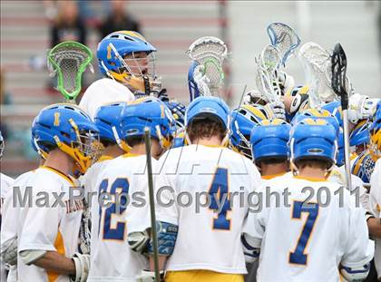 Thumbnail 3 in Niagara-Wheatfield vs. Irondequoit (Class B Regional Final) photogallery.