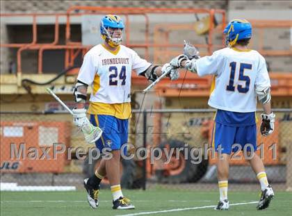Thumbnail 3 in Niagara-Wheatfield vs. Irondequoit (Class B Regional Final) photogallery.