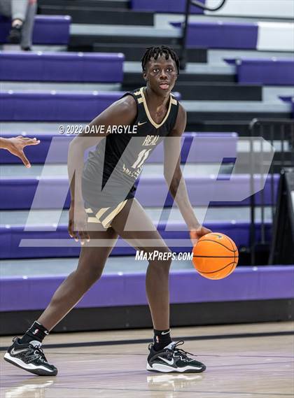 Thumbnail 2 in Real Salt Lake Academy vs. Beaumont United (Utah Holiday Hoopfest) photogallery.
