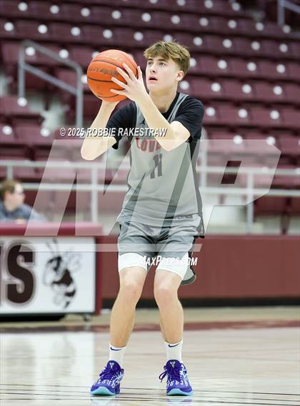Thumbnail 3 in Lovejoy vs. Hallsville (UIL 5A D II Bi-District Playoff) photogallery.