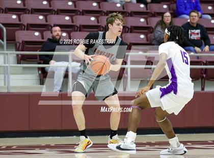 Thumbnail 3 in Lovejoy vs. Hallsville (UIL 5A D II Bi-District Playoff) photogallery.