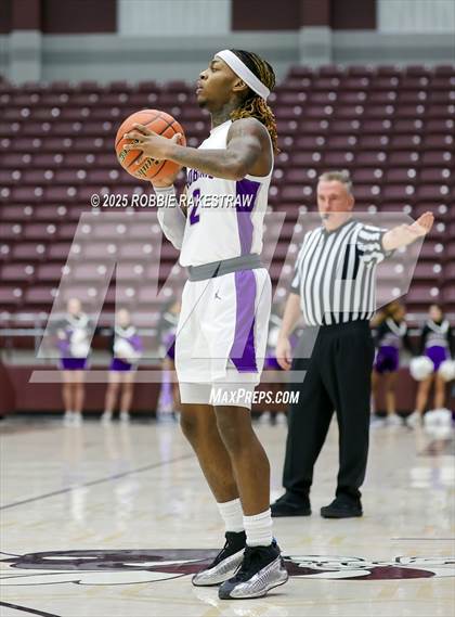 Thumbnail 1 in Lovejoy vs. Hallsville (UIL 5A D II Bi-District Playoff) photogallery.