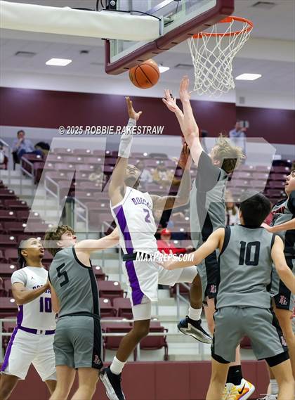 Thumbnail 3 in Lovejoy vs. Hallsville (UIL 5A D II Bi-District Playoff) photogallery.