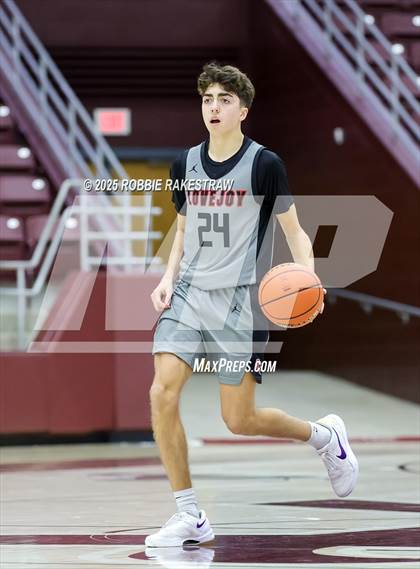 Thumbnail 2 in Lovejoy vs. Hallsville (UIL 5A D II Bi-District Playoff) photogallery.