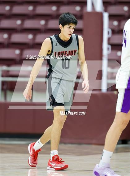 Thumbnail 2 in Lovejoy vs. Hallsville (UIL 5A D II Bi-District Playoff) photogallery.
