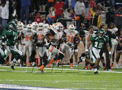Thumbnail 3 in Poteet vs. Lancaster (UIL 4A Division 2 Quarterfinal Playoff) photogallery.