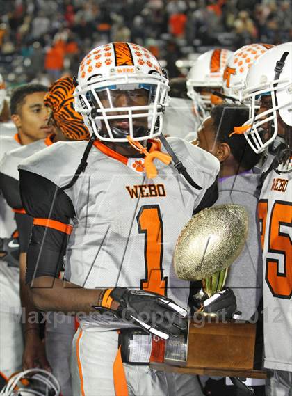 Thumbnail 1 in Poteet vs. Lancaster (UIL 4A Division 2 Quarterfinal Playoff) photogallery.
