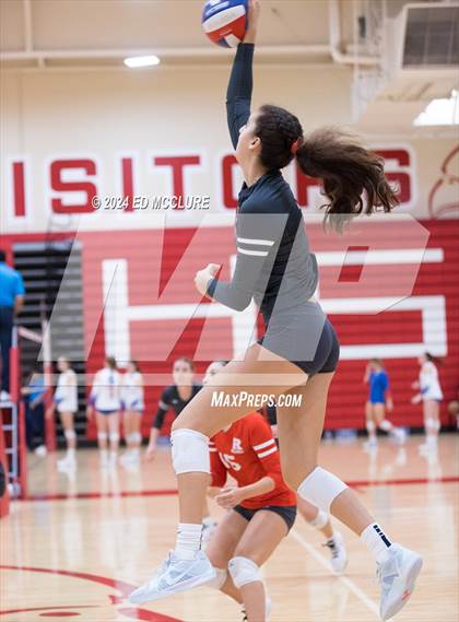 Thumbnail 2 in Aliso Niguel vs Redondo Union photogallery.