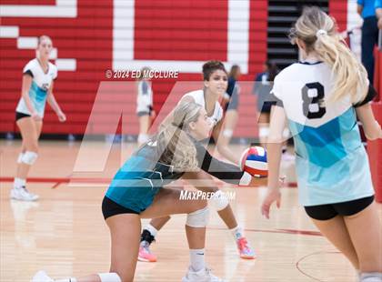 Thumbnail 3 in Aliso Niguel vs Redondo Union photogallery.