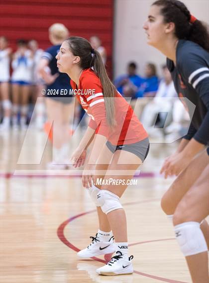 Thumbnail 2 in Aliso Niguel vs Redondo Union photogallery.