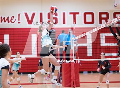 Thumbnail 2 in Aliso Niguel vs Redondo Union photogallery.