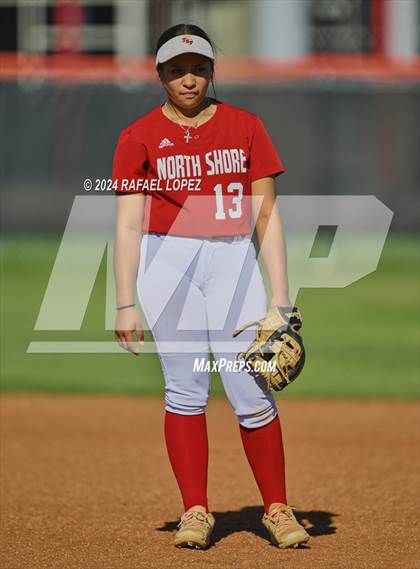 Thumbnail 3 in JV: King @ North Shore photogallery.