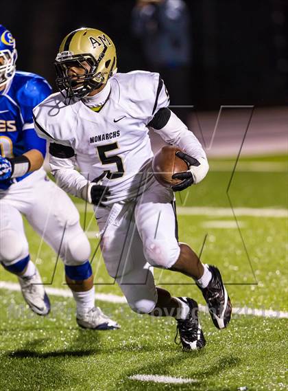 Thumbnail 1 in Serra [Junipero] vs. Archbishop Mitty (CIF CCS Open Division Final) photogallery.