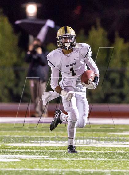 Thumbnail 3 in Serra [Junipero] vs. Archbishop Mitty (CIF CCS Open Division Final) photogallery.