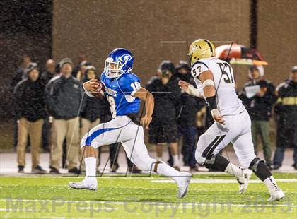 Thumbnail 3 in Serra [Junipero] vs. Archbishop Mitty (CIF CCS Open Division Final) photogallery.