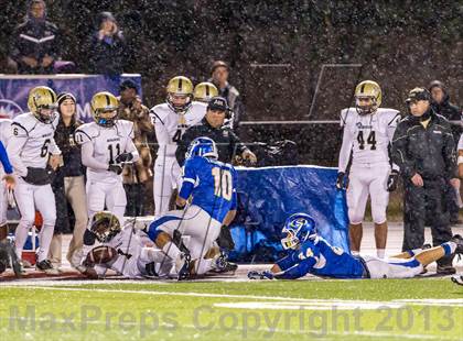 Thumbnail 3 in Serra [Junipero] vs. Archbishop Mitty (CIF CCS Open Division Final) photogallery.