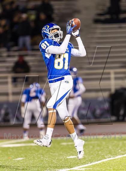 Thumbnail 1 in Serra [Junipero] vs. Archbishop Mitty (CIF CCS Open Division Final) photogallery.